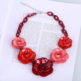 2018 New Fashion Acrylic Jewelry Women Retro Necklace Big Acrylic Rose Flowers Ornaments Necklace For Femme New Years Gift