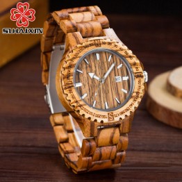 Classic Luxury Quartz Watch with Date Display made of wood